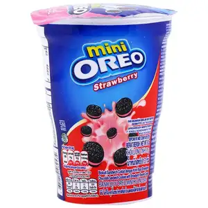 Mini Chocolate Sandwich Cookies with Strawberry Flavoured Cream - Oreo