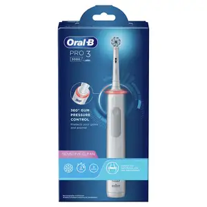 Pro 3 Sensitive Clean Electronic Toothbrush - Oral-B