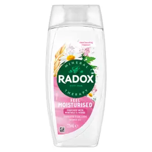 Chamomile & Oat Scent Shower Gel - Radox