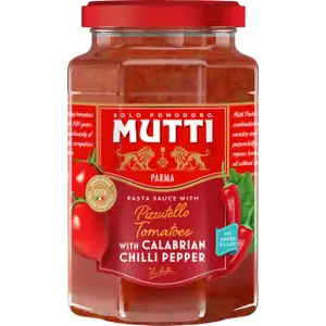 Pizzutello Tomatoes with Calabrain Chilli Pepper Sauce - Mutti