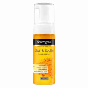 Clear & Smooth Mousse Cleanser with Turmeric - Neutrogena