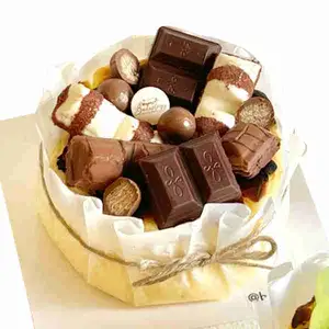 5inch Burnt Basque Cheesecake (Chocolate Topping) - Bakeology