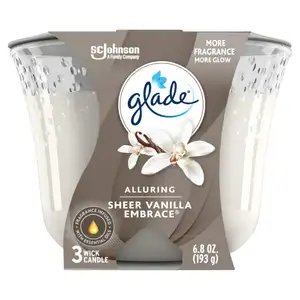 Sheer Vanilla Embrace Candle - Glade