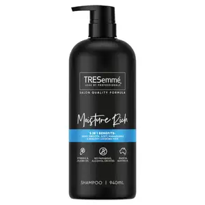 Moisture Rich Shampoo - Tresemmé